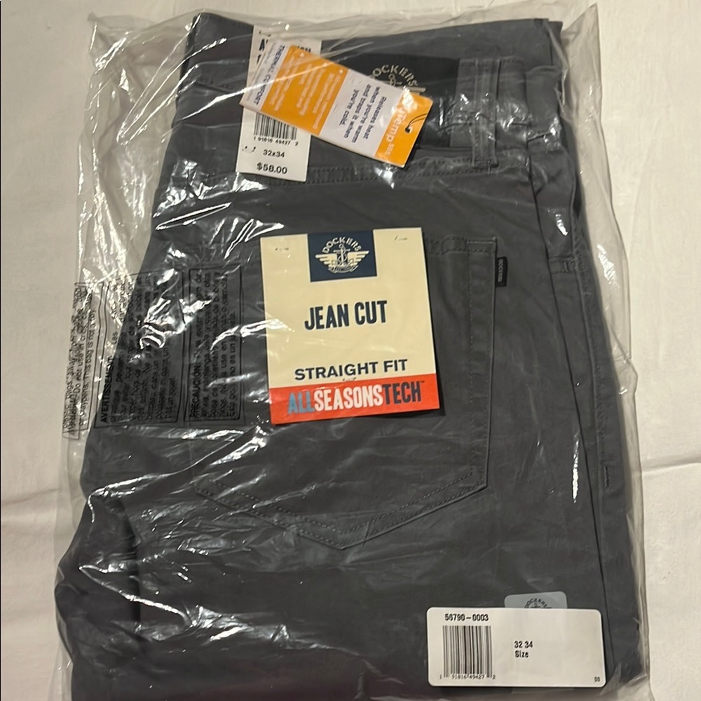 Rocky Mountain Gray  Dockers Straight Fit Jeans